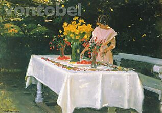 Beim Decken der Tafel